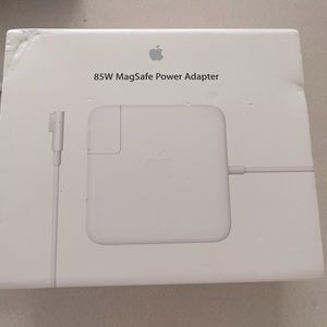 Apple 85W MagSafe 2 Power Adapter for MacBook Pro laptop